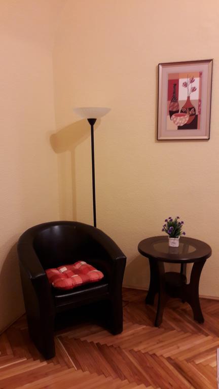 Relax Apartman Eger Exterior photo